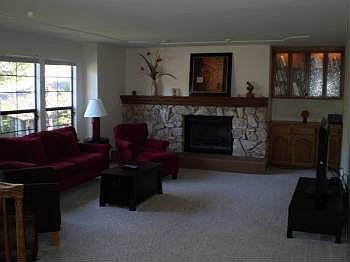 2nd image of 184 Silver Pine Ln