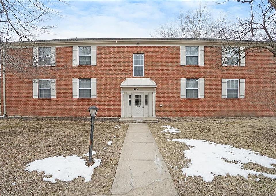 1st image of 8624 Countryshire Ln