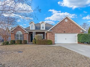 102 Norfolk Cir, Warner Robins, GA 31088