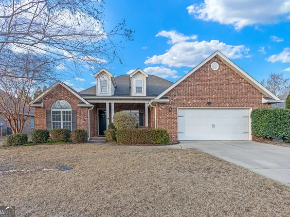 102 Norfolk Cir, Warner Robins, GA 31088