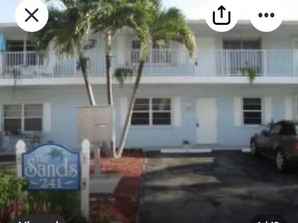 241 Mercury Rd Unit 1, Juno Beach, FL 33408