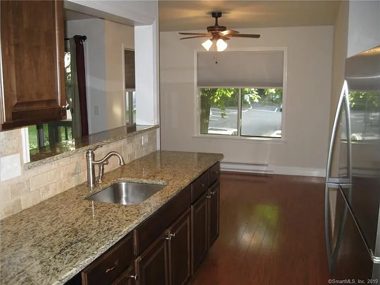 20 E Pembroke Rd #71 — Photo 4