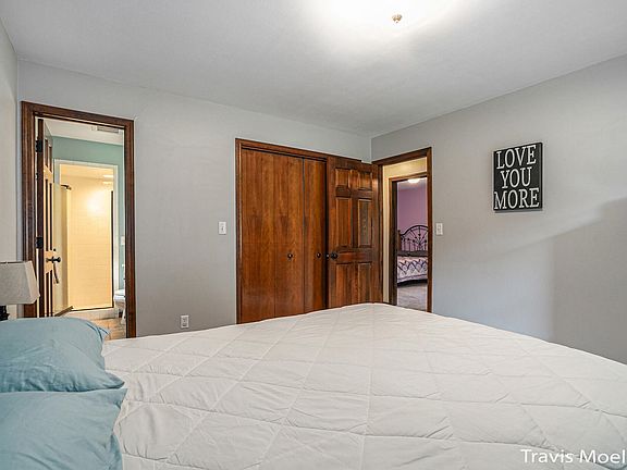 4th image of 7269 Windgate Dr