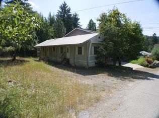 610 Magnolia Ln, Saint Maries, ID 83861
