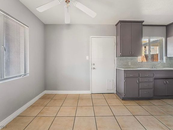 5th image of 1901 Santa Paula Dr APT A