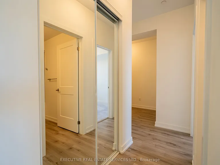 251 Northfield Dr E #322 — Photo 17