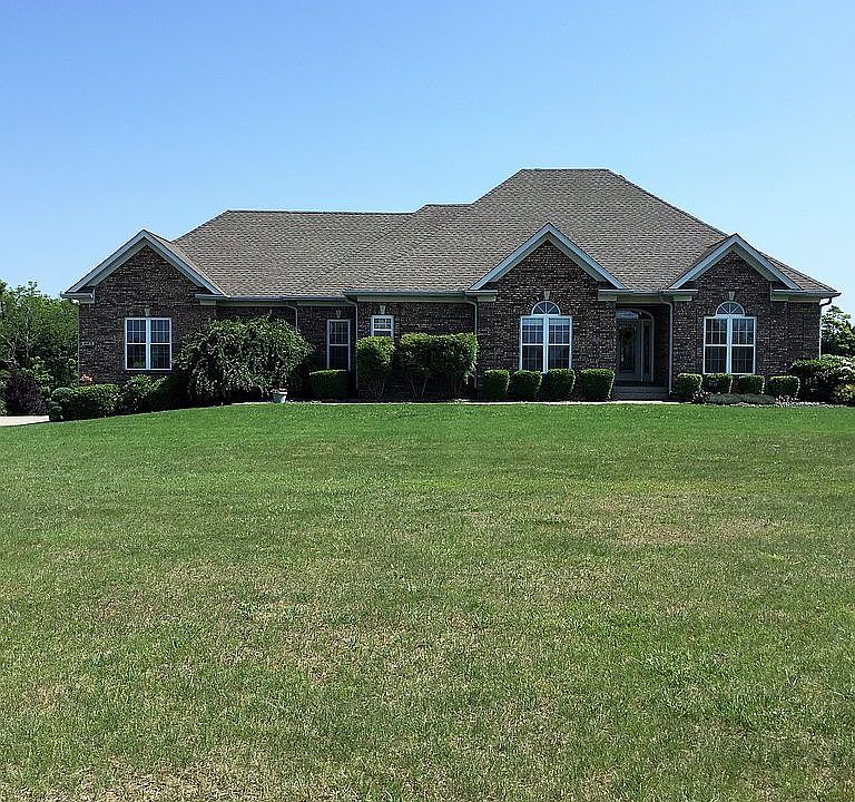 1st image of 223 Hamilton Pl