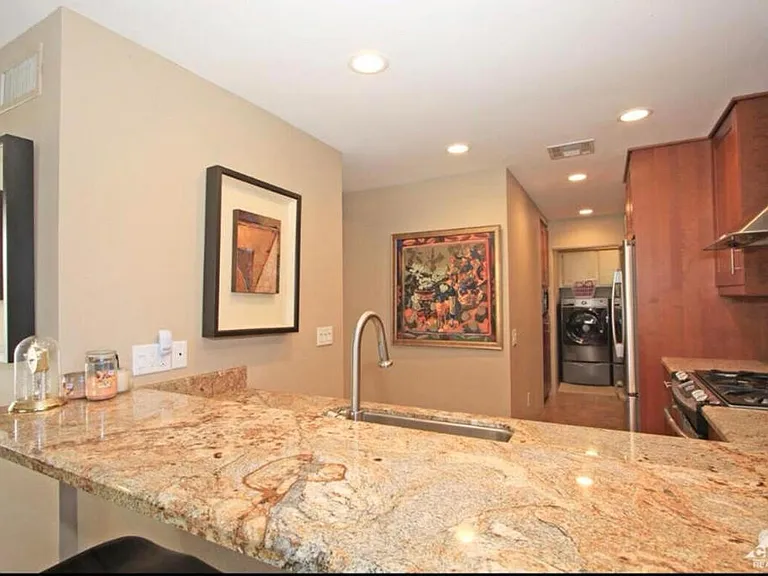 415 Forest Hills Dr — Photo 19