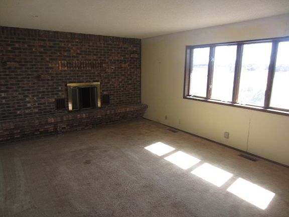 3rd image of 2780 Avenue X