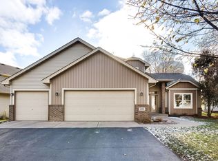 3393 Commonwealth Ave, Woodbury, MN 55125
