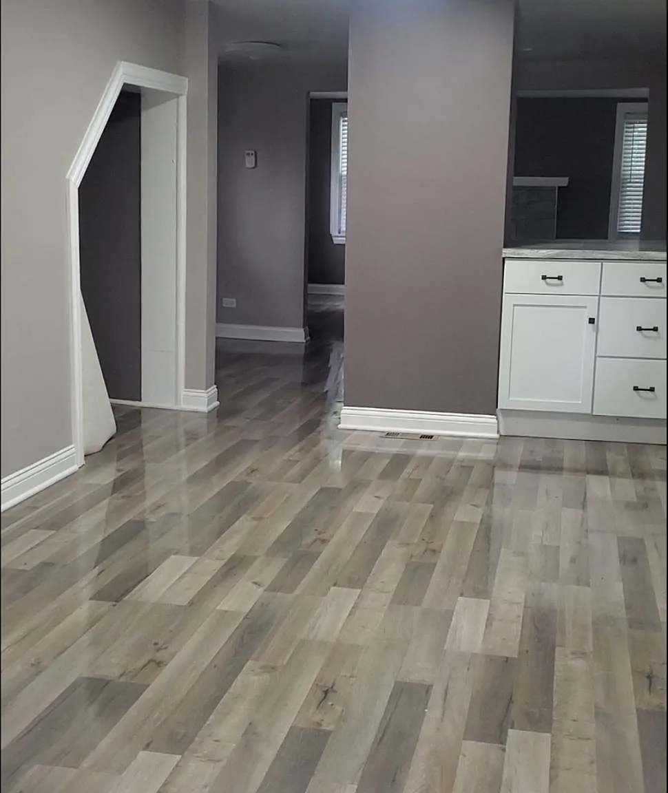 4 bed, 2000 sqft, $2,350 — Photo 3