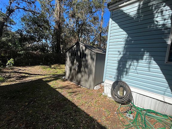 2nd image of 3903 Bamboo Palm Way