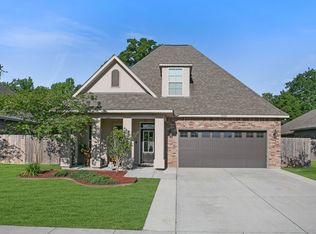 17103 Sills Dr, Prairieville, LA 70769