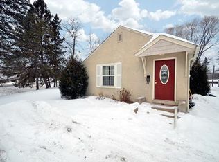 506 6th St N, Princeton, MN 55371