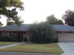 109 Westwood Ln, Kerrville, TX 78028