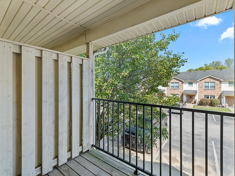 Springview Apartments — Photo 87