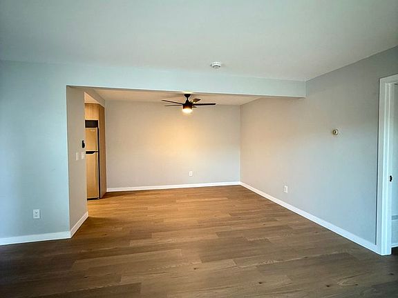 4th image of 9900 Ramona St #9