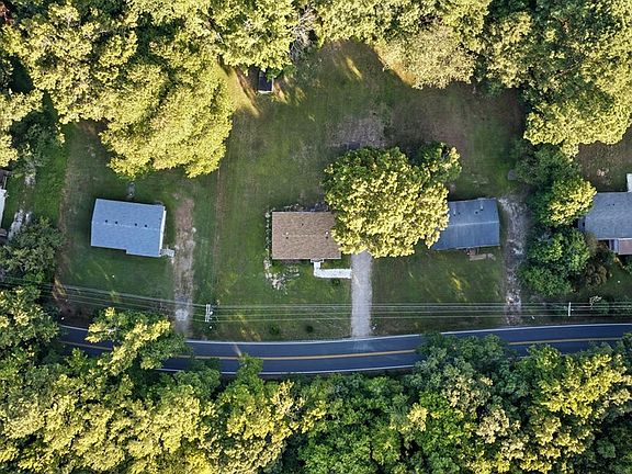 3rd image of 33089 Boston Rd