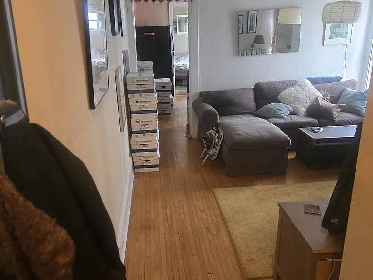 2404 Fremont Ave S #5 — Photo 8