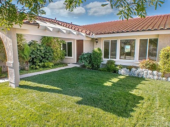 2nd image of 3837 Sunset Knolls Dr