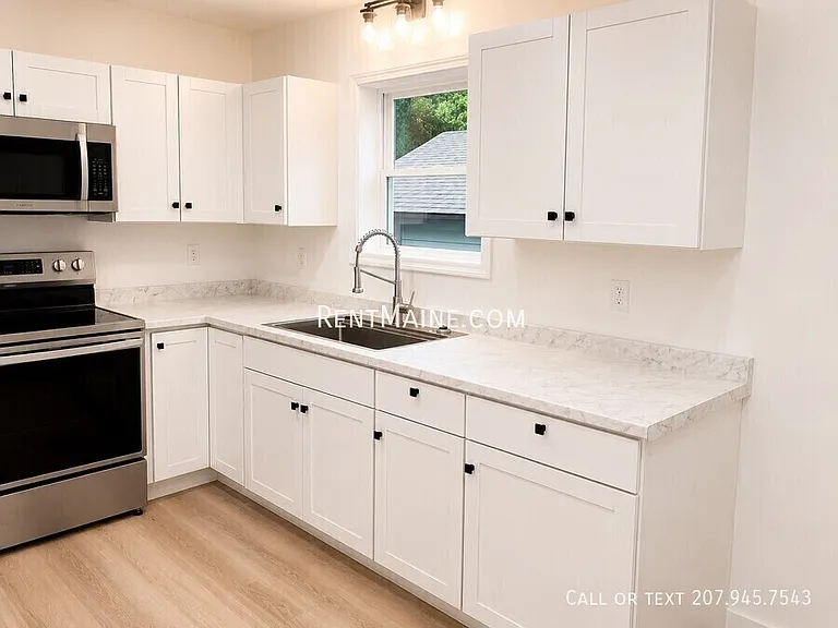 11 Center Street Ave #2 — Photo 8