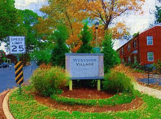 1125 N Kenilworth St APT 8, Arlington, VA 22205