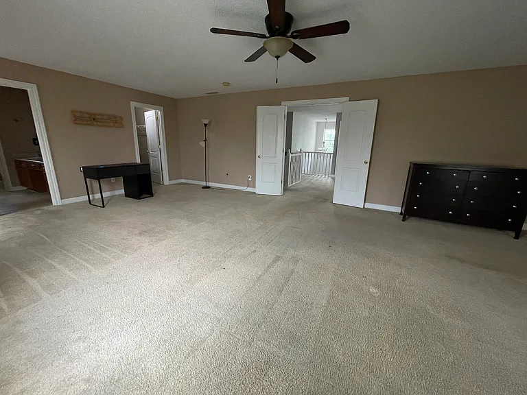 9532 Treyburn Green Way — Photo 15