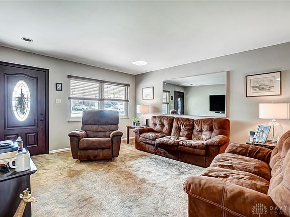 4th image of 3106 Rockacres Ct