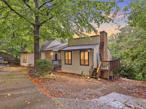3041 Green Hill Dr, Salem, VA 24153
