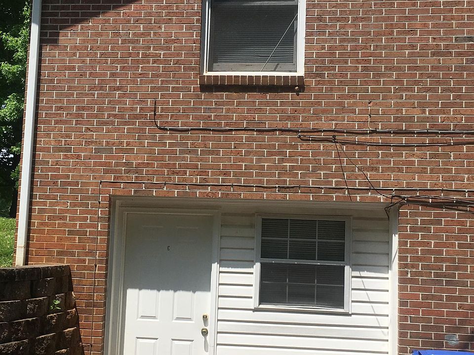 1st image of 10707 Lora Ln #C