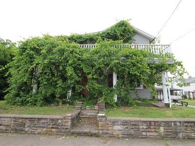 302 S 5th St, West Newton, PA, 15089