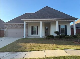 3228 Rousset Ridge Dr, Slidell, LA 70461