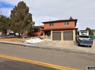 2335 W Teton Blvd, Green River, WY 82935
