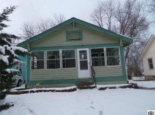 3122 Stewart Ave, Kansas City, KS 66104