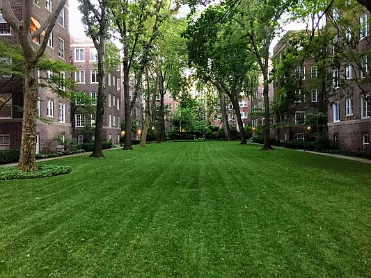 Sold by Corcoran | media 21