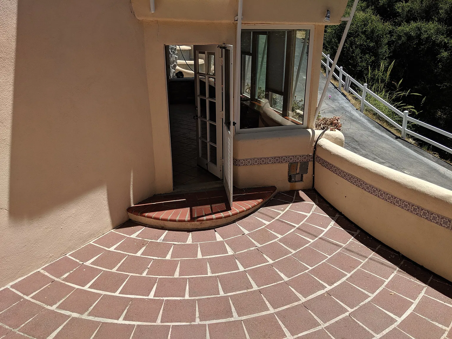 N Topanga Canyon Blvd, Topanga — Photo 4