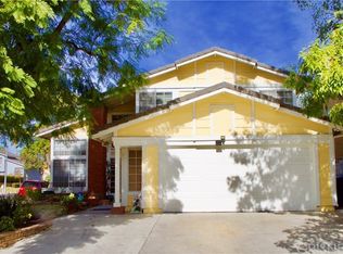 19817 Hatton St, Winnetka, CA 91306