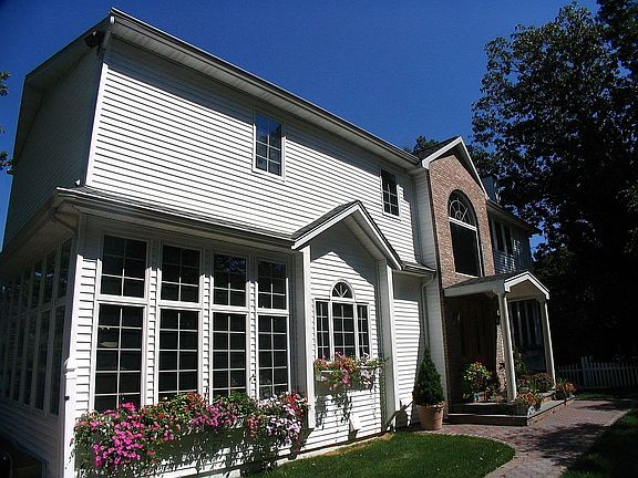 Andersen windows Brick porch
