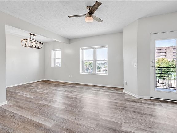 4th image of 2567 Douglas St APT 3