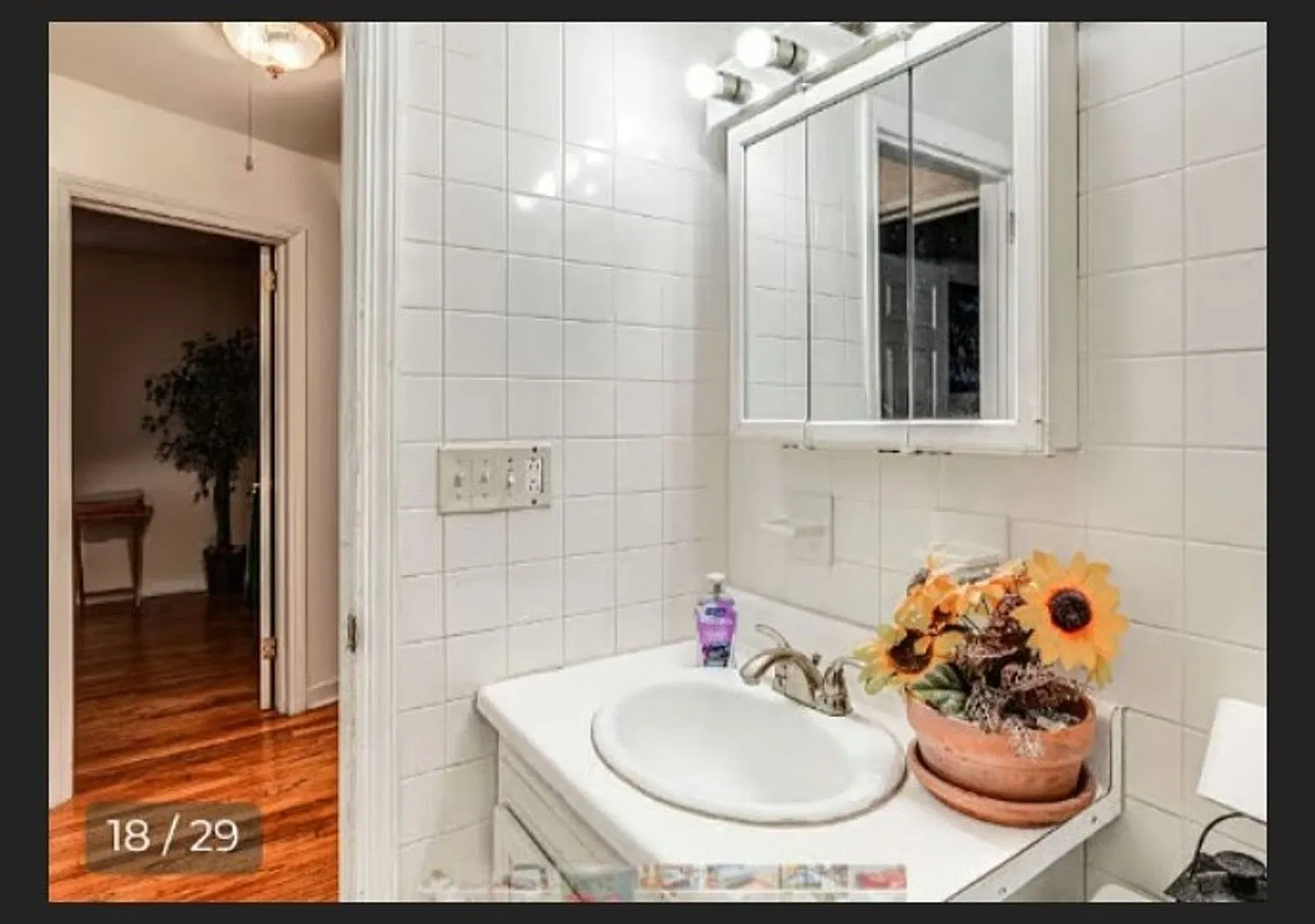 3 Bedroom Single Family Home in Bergenfield — Photo 2