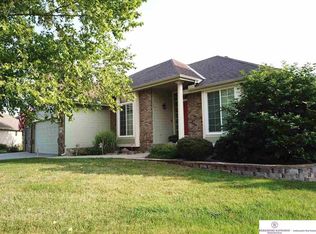 16804 I Cir, Omaha, NE 68135