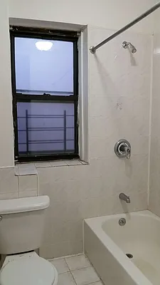 Rented by Signature Property Realty | media 34