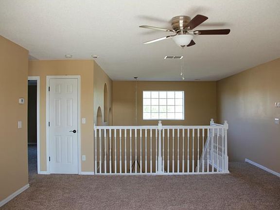 4th image of 511 Johns Landing Way