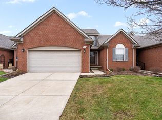 2626 Ambassador Dr, Ypsilanti, MI