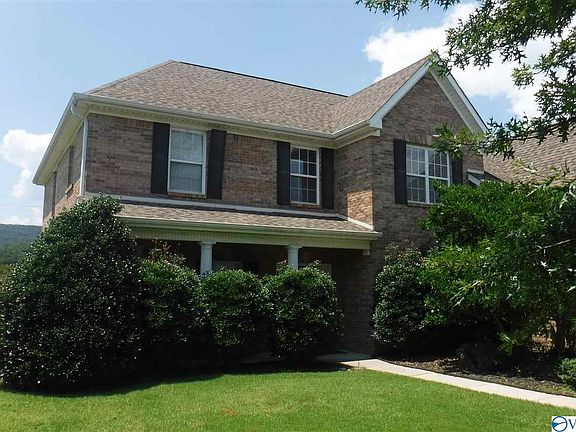 3rd image of 5000 Willow Creek Dr SE