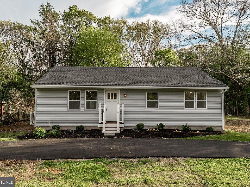 1st image of 268 Mount Misery Rd