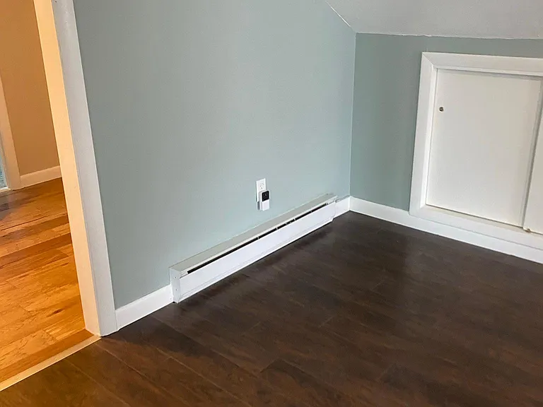 16 Charles Ave #2 — Photo 6