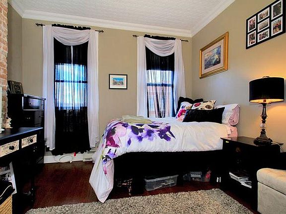 3rd image of 403 Adams St APT 4