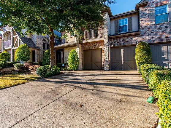 3rd image of 5458 Keswick Dr