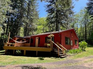 831 E Buck Creek Rd, Tidewater, OR 97390
